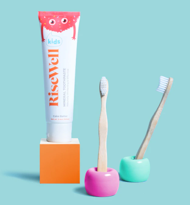 Pick the Best Toothpaste for Your Baby: 5 Non-Toxic Options